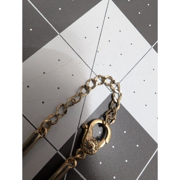 Monet golden tone champagne color rhinestone leaf paisley drop 18" Vtg 70s - Picture 6 of 15